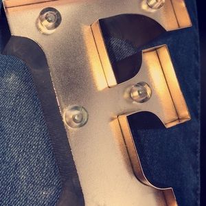 Meet your Posher, Fallon